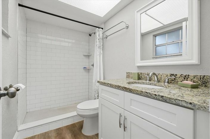 Image No.43-3 Bed House for sale