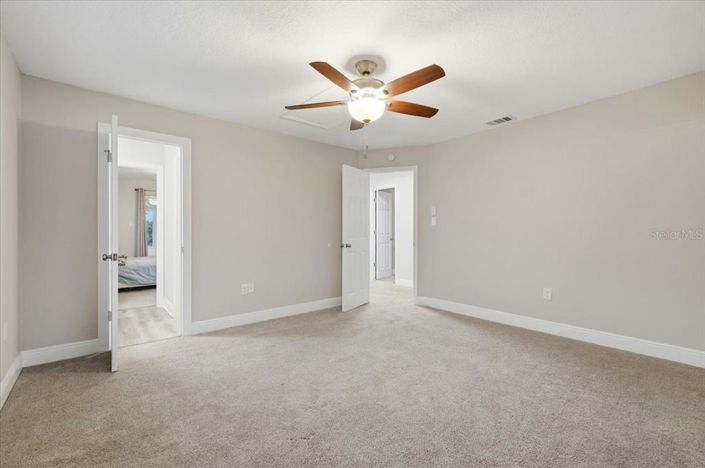 Image No.44-Propriété de 3 chambres à vendre à États-Unis