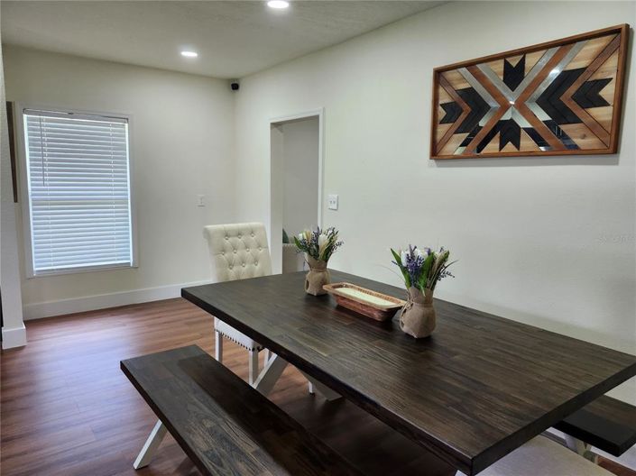 Image No.29-3 Bed Property for sale