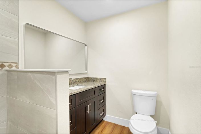 Image No.40-3 Bed Property for sale