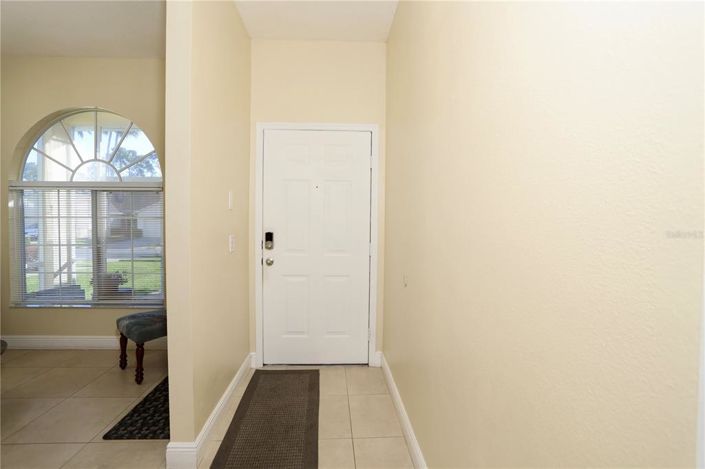 Image No.12-2 Bed Townhouse for sale