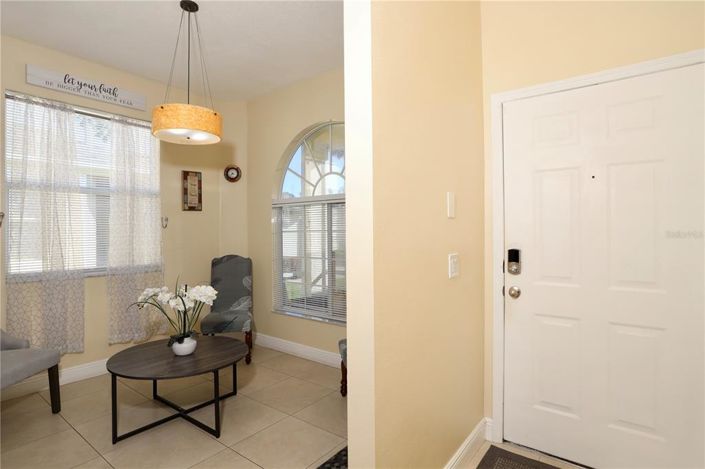 Image No.14-2 Bed Townhouse for sale