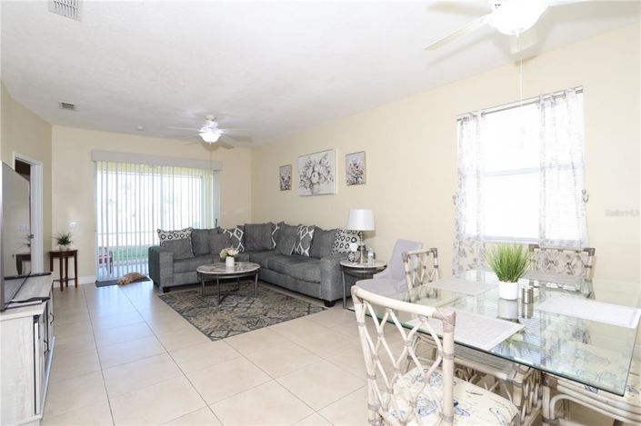 Image No.16-2 Bed Townhouse for sale