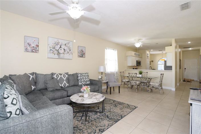 Image No.17-2 Bed Townhouse for sale