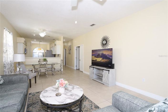 Image No.19-2 Bed Townhouse for sale