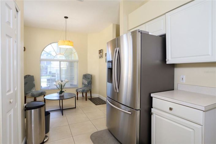 Image No.24-2 Bed Townhouse for sale