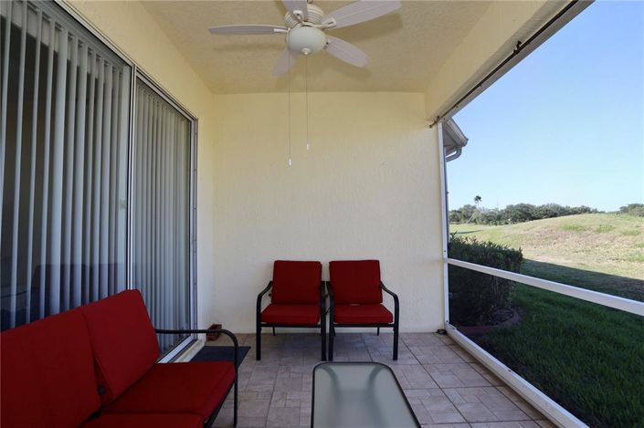 Image No.31-2 Bed Townhouse for sale