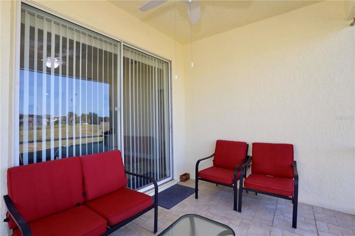 Image No.32-2 Bed Townhouse for sale