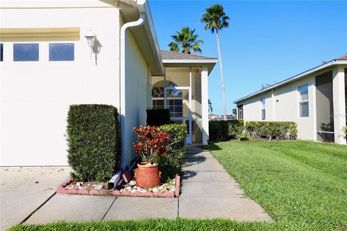 Image No.6-2 Bed Townhouse for sale