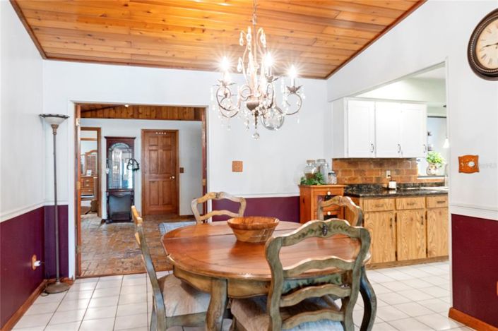 Image No.20-4 Bed House for sale