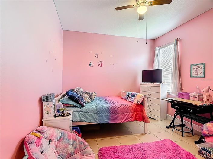 Image No.20-3 Bed Property for sale