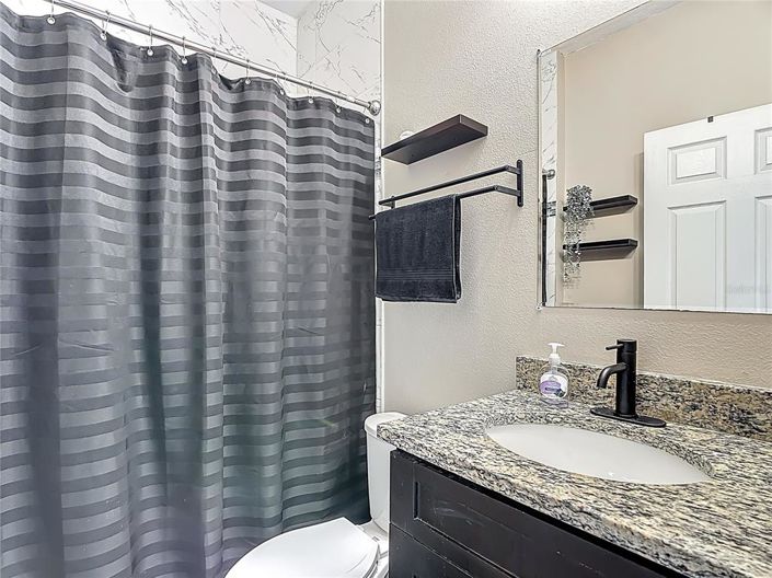 Image No.21-3 Bed Property for sale