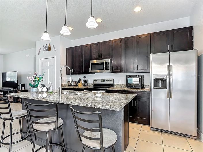 Image No.25-3 Bed Property for sale