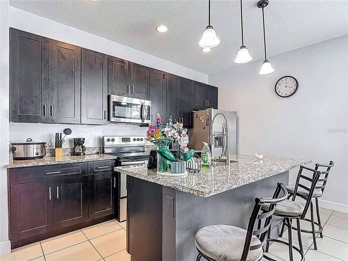 Image No.26-3 Bed Property for sale