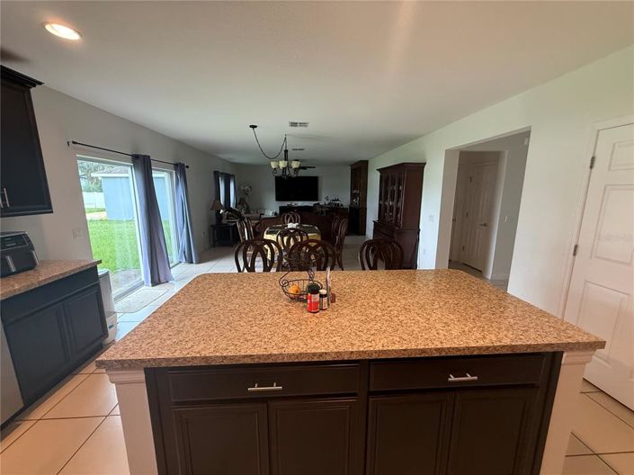 Image No.17-Maison de 4 chambres à vendre à Saint John