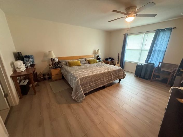 Image No.47-4 Bed Property for sale