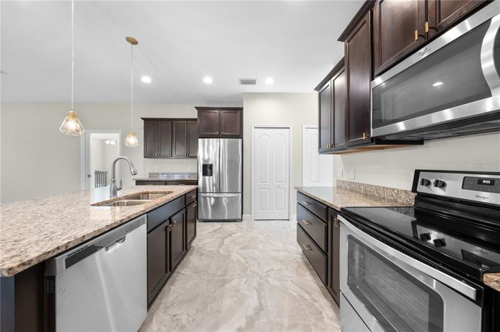 Image No.21-4 Bed Property for sale