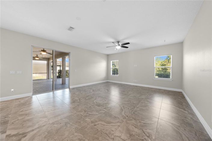 Image No.26-4 Bed Property for sale