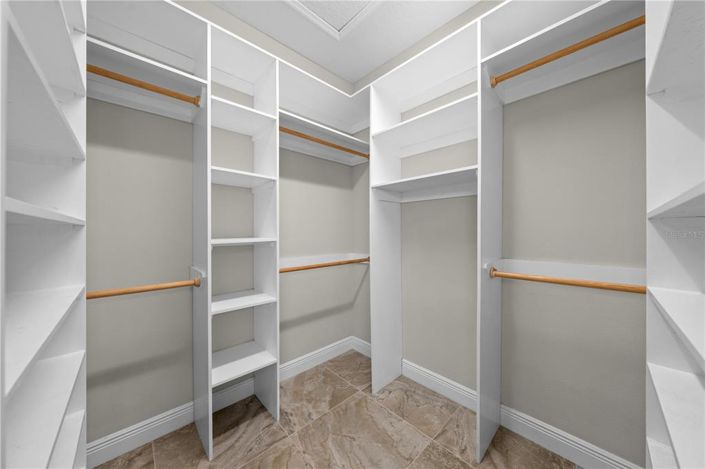 Image No.47-4 Bed Property for sale