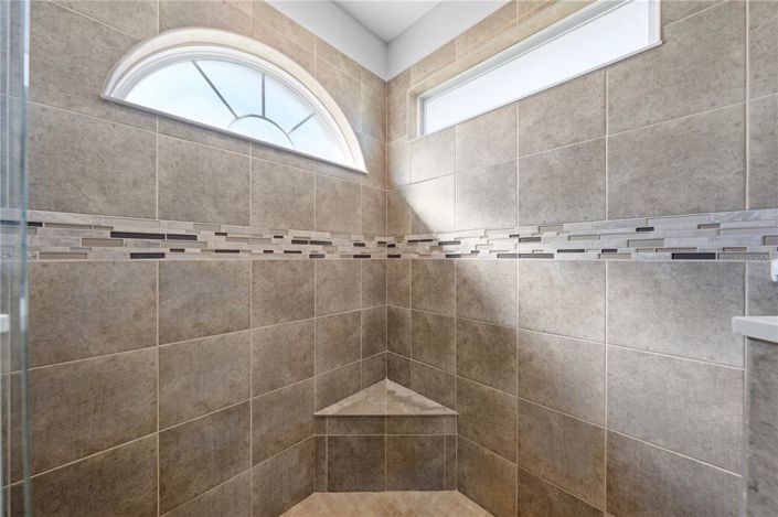 Image No.49-4 Bed Property for sale