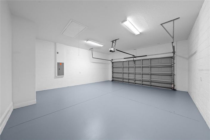 Image No.50-4 Bed Property for sale