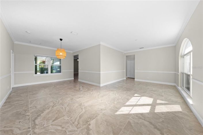 Image No.6-4 Bed Property for sale