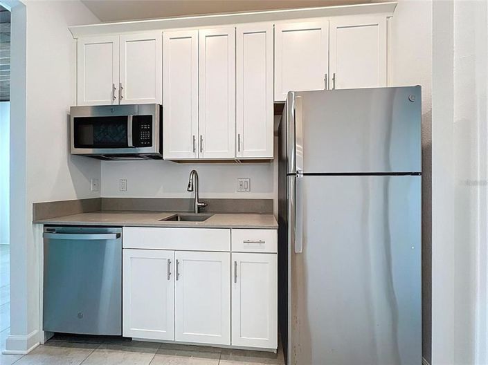 Image No.11-4 Bed Property for sale