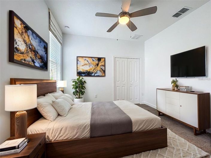 Image No.3-4 Bed Property for sale