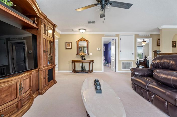 Image No.29-5 Bed Property for sale