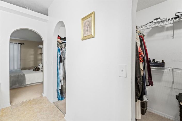 Image No.41-5 Bed Property for sale