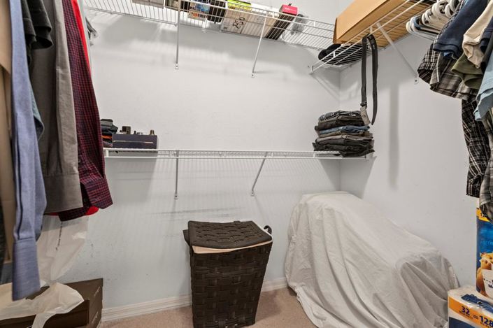 Image No.42-5 Bed Property for sale