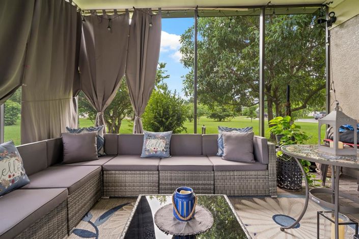 Image No.57-5 Bed Property for sale