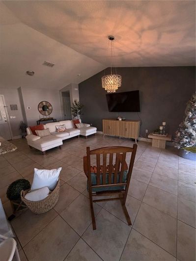 Image No.4-3 Bed Property for sale