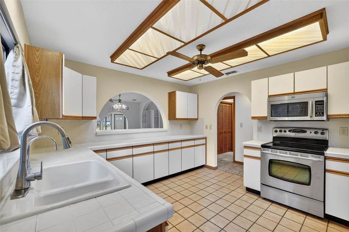 Image No.22-3 Bed House for sale