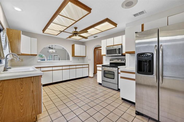 Image No.27-3 Bed House for sale