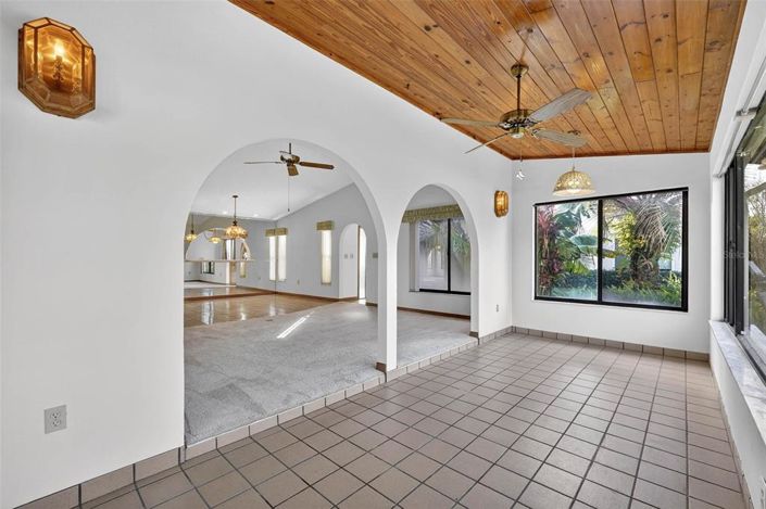 Image No.30-3 Bed House for sale