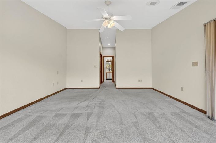 Image No.42-3 Bed House for sale