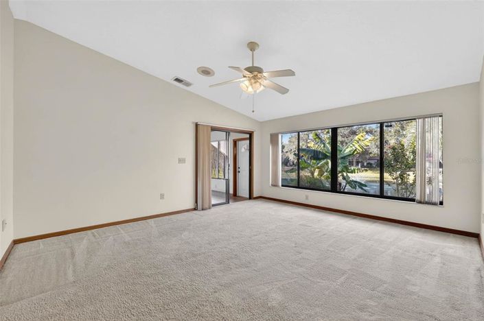 Image No.44-3 Bed House for sale