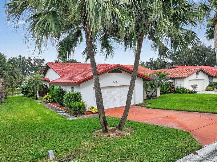 Image No.47-3 Bed Property for sale