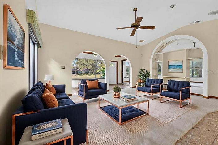 Image No.7-3 Bed House for sale