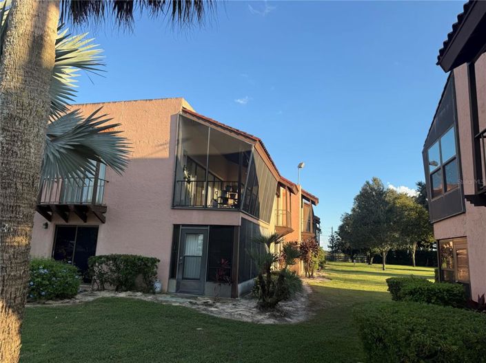 Image No.2-Propriété de 2 chambres à vendre à États-Unis