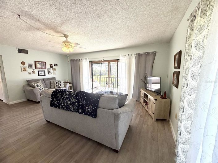 Image No.4-Propriété de 2 chambres à vendre à États-Unis