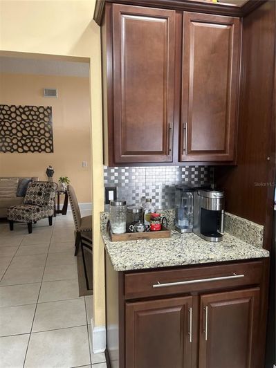 Image No.17-3 Bed House for sale