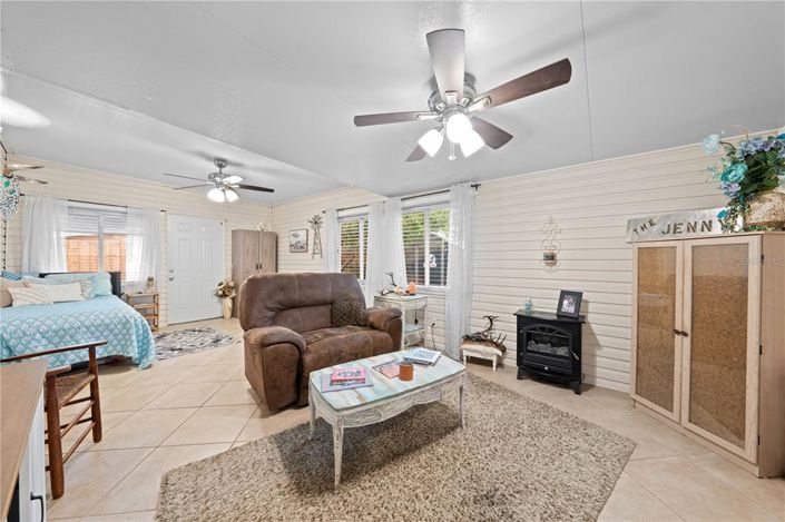 Image No.28-Propriété de 1 chambre à vendre à États-Unis