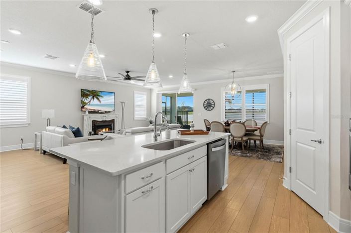 Image No.10-4 Bed Property for sale