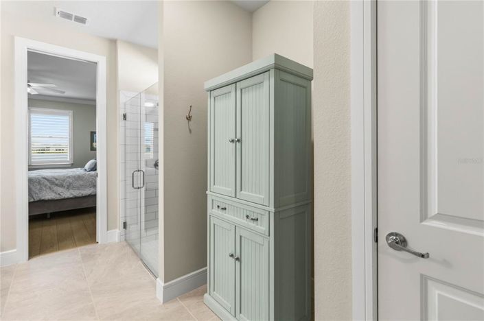 Image No.35-4 Bed Property for sale