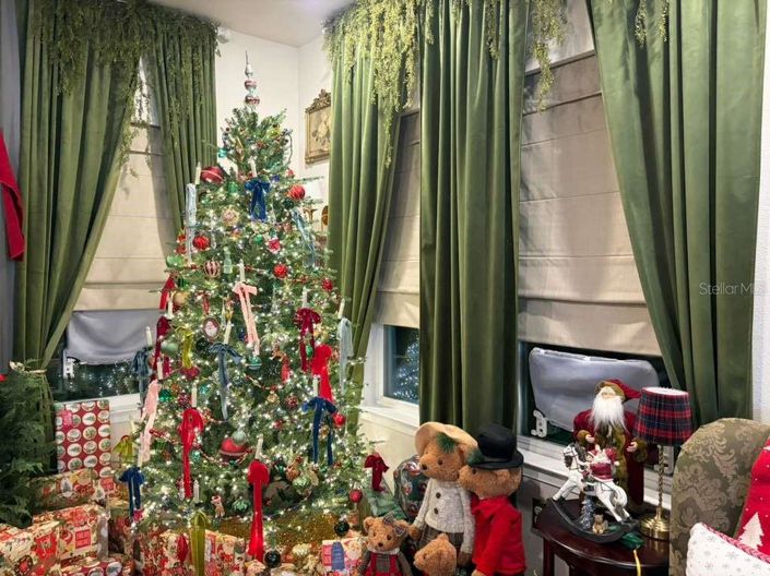 Image No.11-Propriété de 4 chambres à vendre à États-Unis