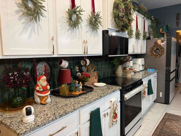 Image No.15-Propriété de 4 chambres à vendre à États-Unis