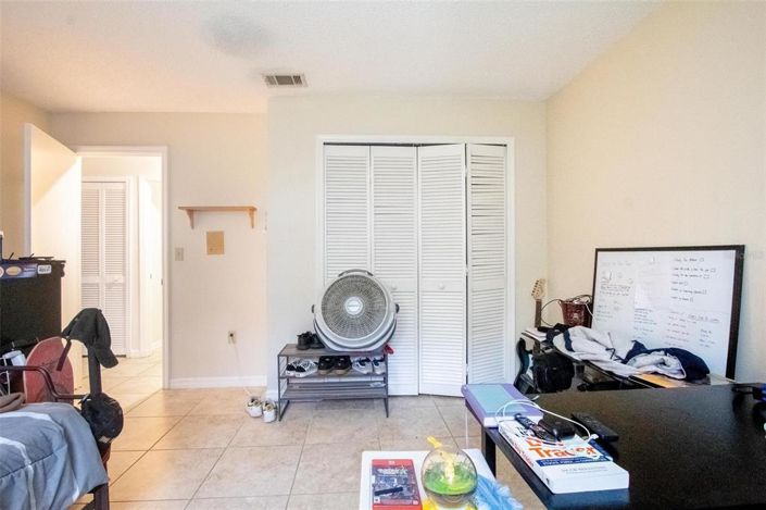 Image No.13-3 Bed House for sale