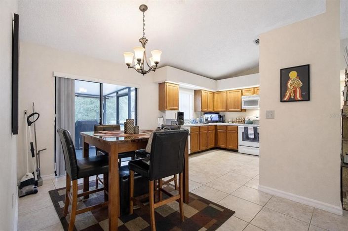 Image No.6-3 Bed House for sale